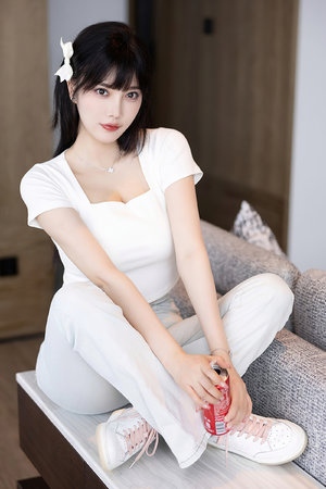 经典三级人妻第一页